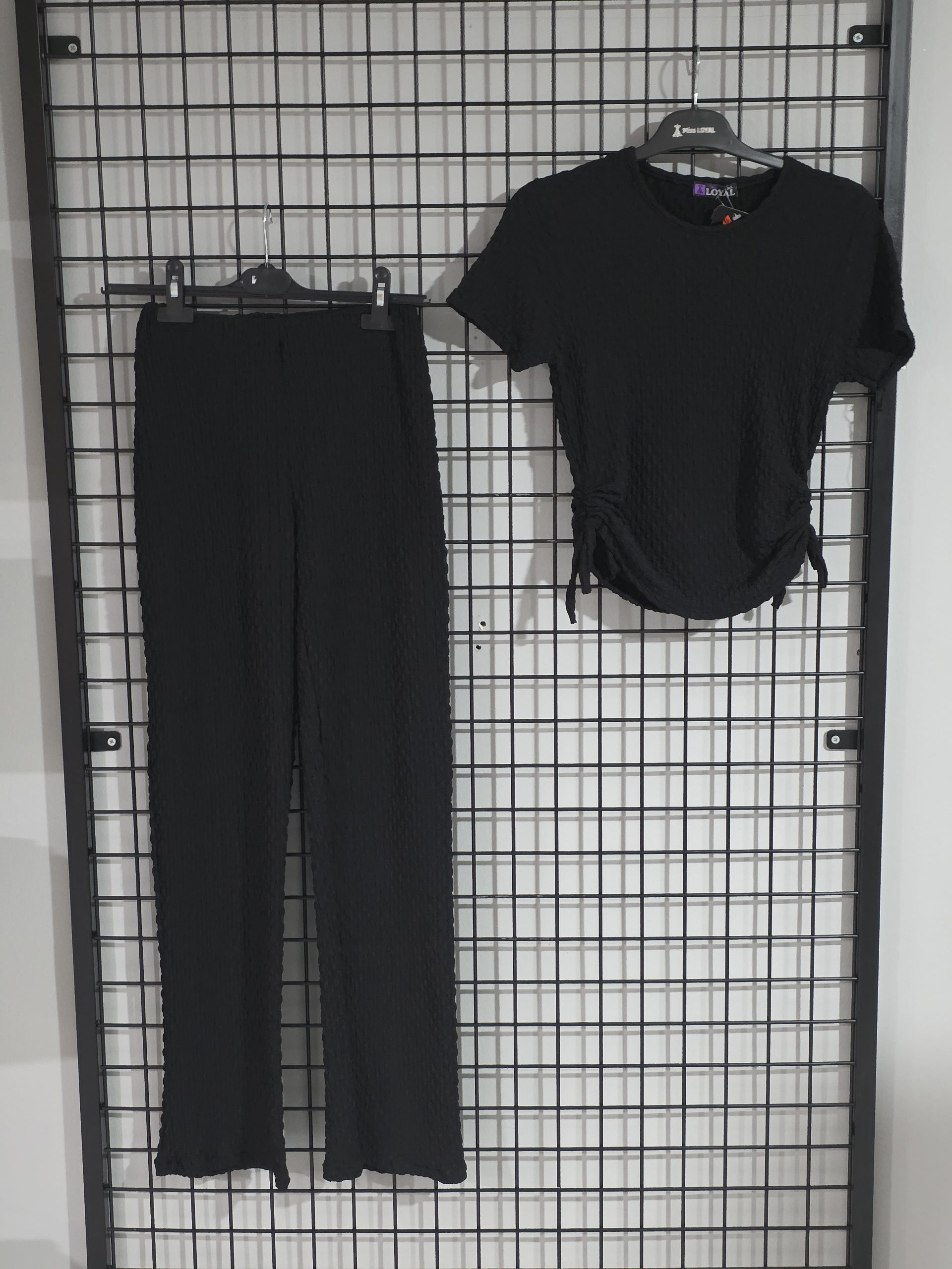 BÜRÜMCELİ SİYAH CROP TAKIM